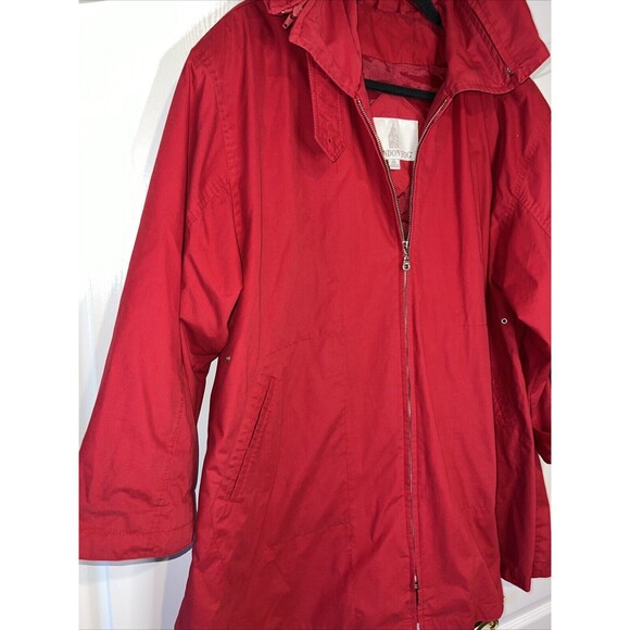 Vintage London Fog Jacket Red Medium Zip Hood Shoulder Pads Buttons Pockets - Picture 2 of 15